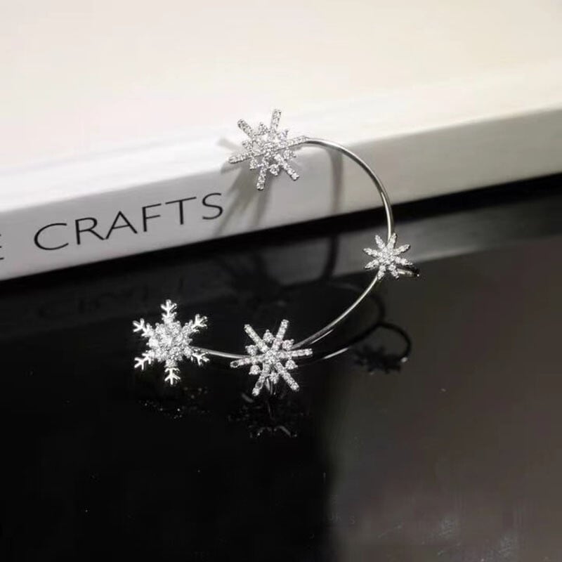 1 つ購入すると 1 つ無料🎅穴なしの新年ダイヤモンドとジルコンのイヤリング