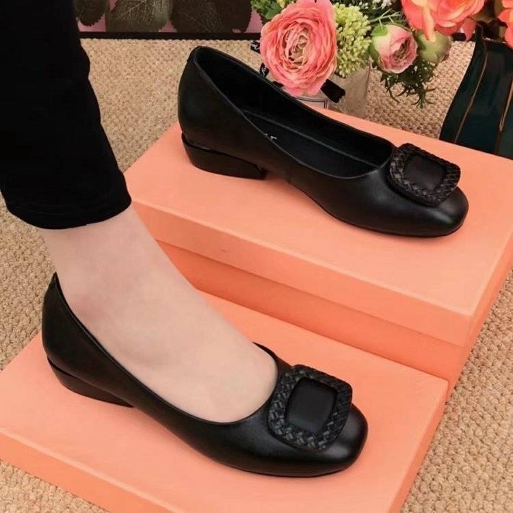 甲高・幅広・外反母趾の方に必須!