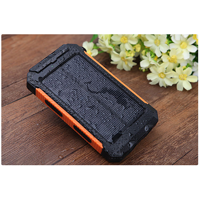 ソーラーチャージャー 20000mAh 懐中電灯&SOS発信&フラッシュモード